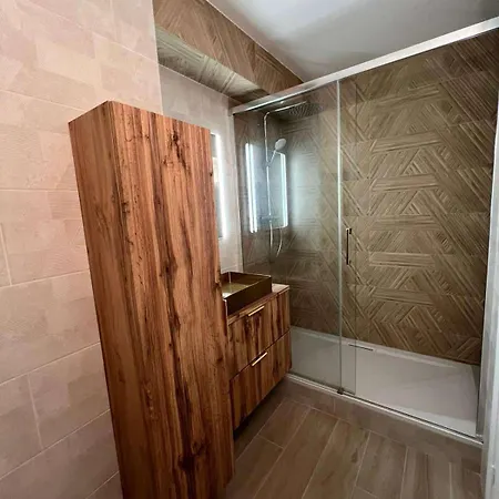 Charmant 2 Pieces 36M2 Climatise, Terrasse 20M2 公寓 *